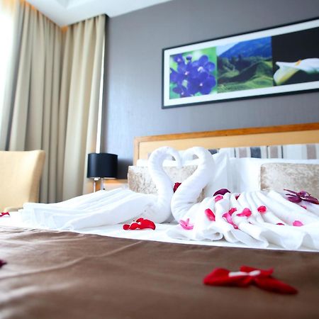 Tenera Hotel بانغي المظهر الخارجي الصورة